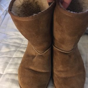 Ugg Chestnut classic short boots